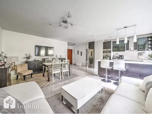 Courbevoie Hôtel de Ville - Appartement 3 pièces de 77.65 m²