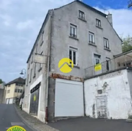 Appartement 12 pièces 232 m²