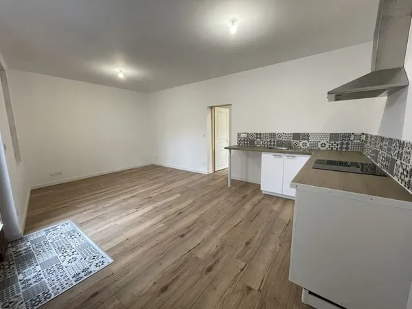 T3 rénové - St Denis de Pile