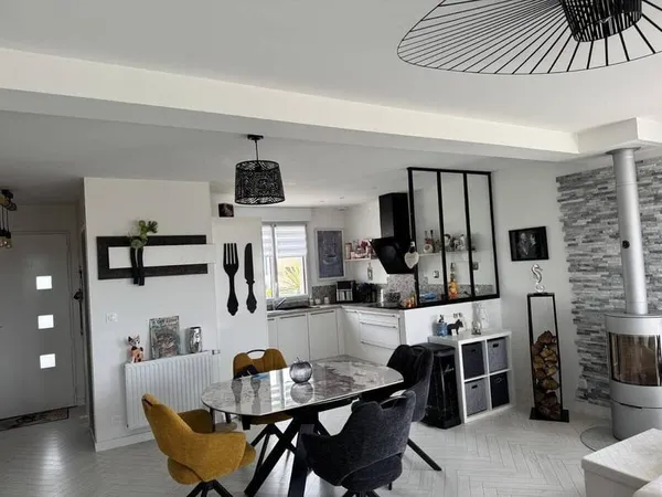 Maison 5 pièces 113 m²