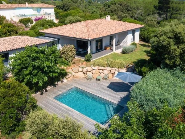 Maison 4 pièces 135 m²
