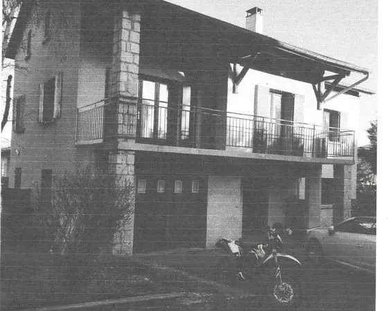 APPARTEMENT Rez de chaussé 2 chambres 72 M2 le puy :Brives
