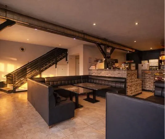Fonds de commerce - Bar Lounge / Restauration Licence IV-4