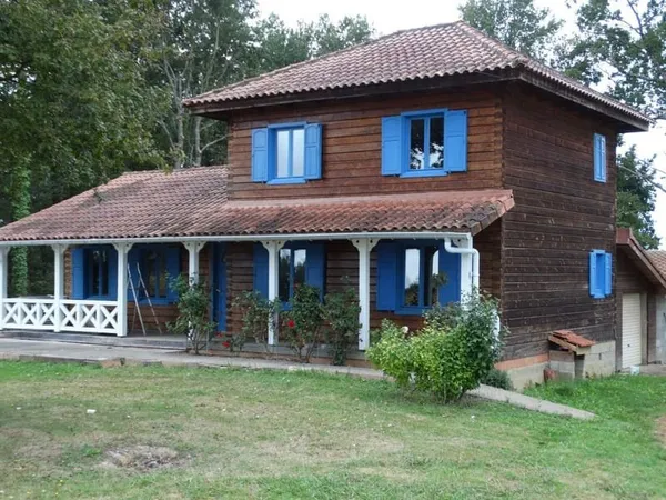 Maison de 110m2 à louer sur Bernède