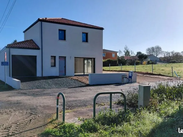 Location Maison F6