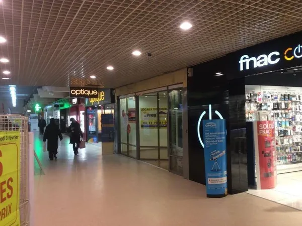 Local commercial 108 m²