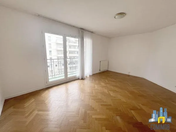 3 PIECES - FBG DE L'ARCHE - 479100€