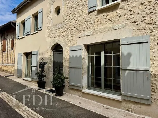 Propriété 4 pièces 144 m²