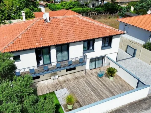 Maison 8 pièces 185 m²