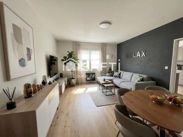 Grand deux pièces au coeur de Neuilly Plaisance