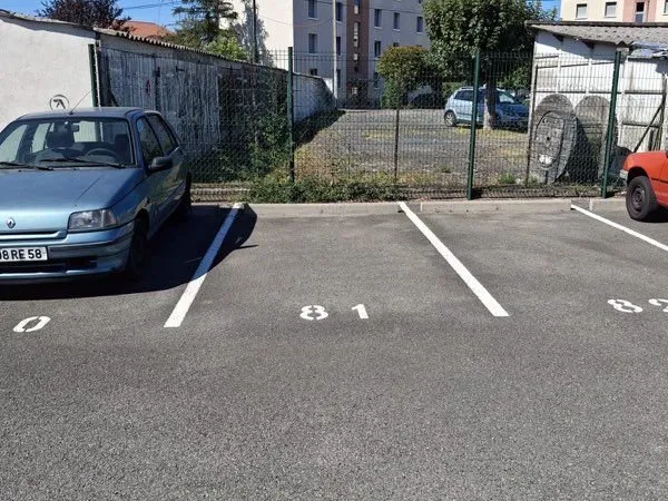 Place à louer Clermont Ferrand