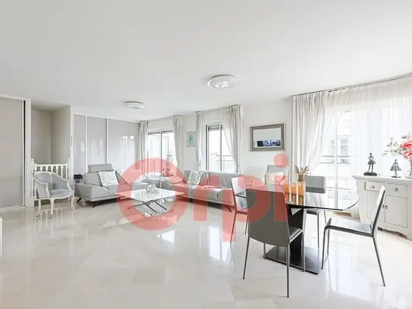 Appartement 5 pièces 119 m²