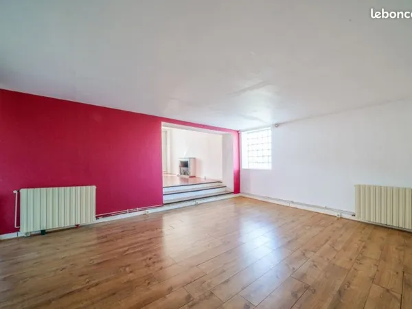 Maison 6 pièces 145 m²