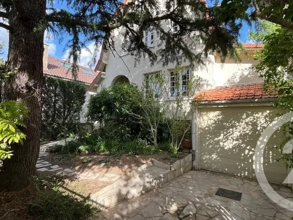 Maison 5 pièces 111 m²