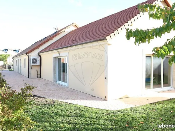 Pavillon 9 pièces 225 m²