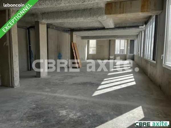 BUREAUX 195 m² BOURGOIN JALLIEU