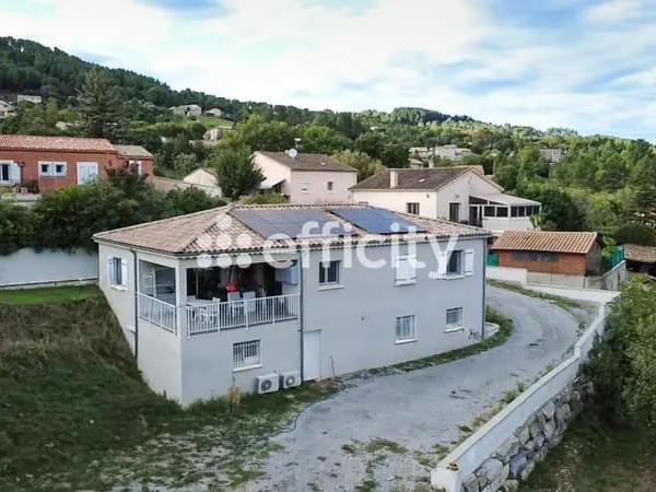 Bien immobilier de rendement Vente Mercuer 9p 186m² 394000€
