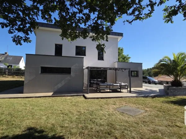 Maison 7 pièces 145 m²