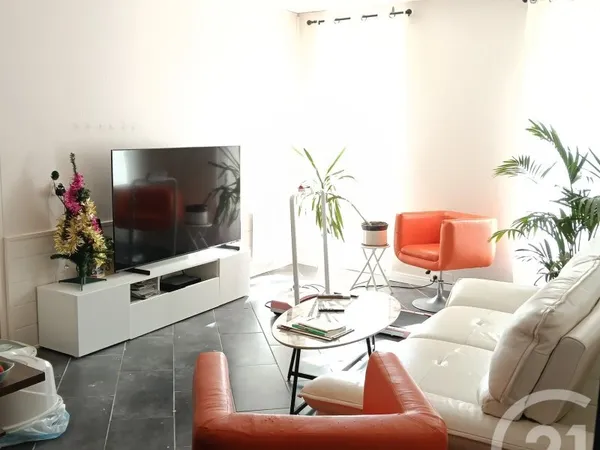 Maison 4 pièces 121 m²