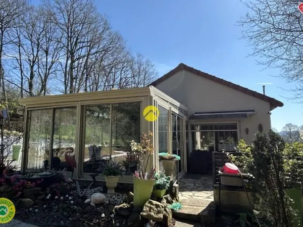 MAISON RENOVEE VUE A LA CAMPAGNE