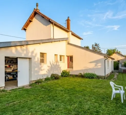 Maison 5 pièces avec appartement attenant de 54m2 sur 645m2