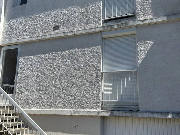 A la vente sur castres maison 3 chambres avec garage et sortie