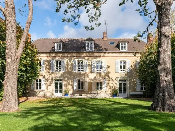 (61) Normandie - Mortagne-Au-Perche - Maison De Maitre XVII-ème - 500M² - Renovees Avec Dependances