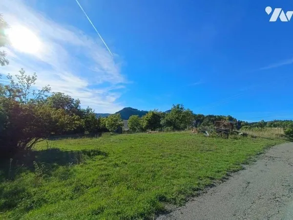 Terrain constructible 1056 m²