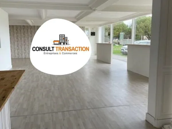 Local commercial 157 m²