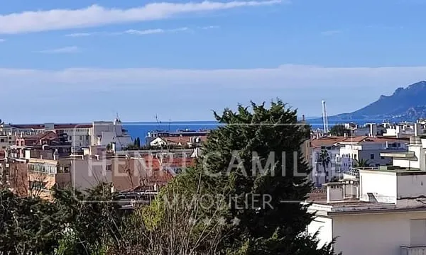 Cannes MONTFLEURY VUE MER