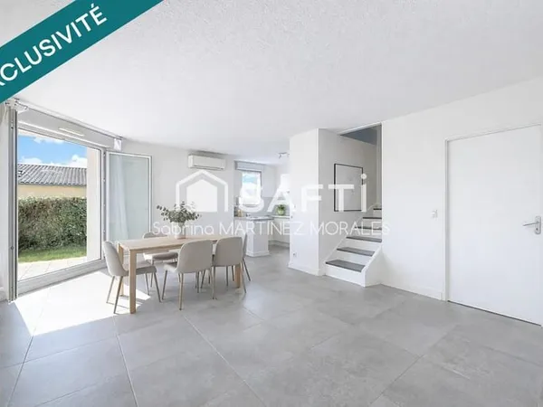 Duplex esprit maison avec jardin et 2 parkings