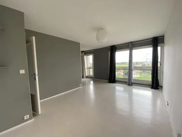CHOLET APPARTEMENT 44M2