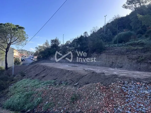 Terrain 764 m²