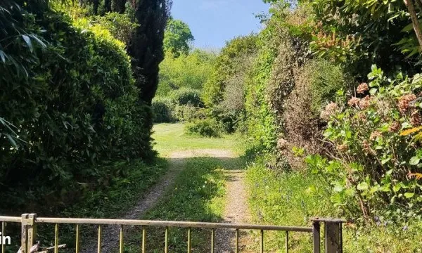 Terrain 1406m2 + tous services