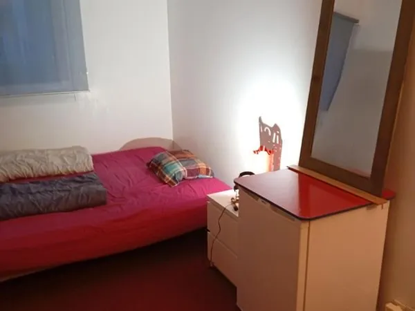 Colocation chambre meublée dans grand T3 Envirronement trés calme