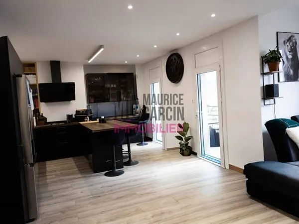 Appartement 5 pièces 104 m²
