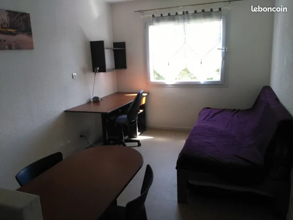 Studio meublé proche fac citadelle st leu idéal étudiant