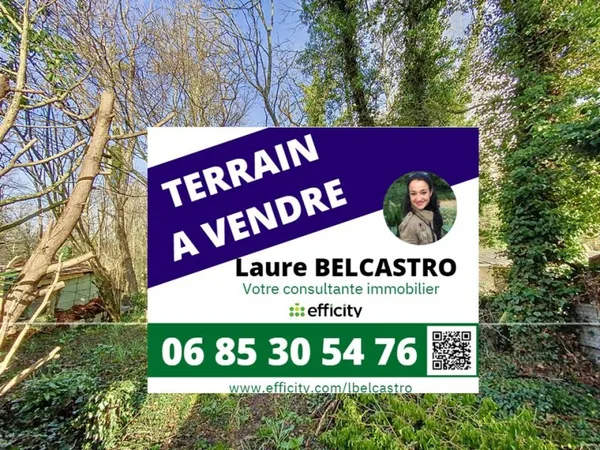 Terrain 809 m²