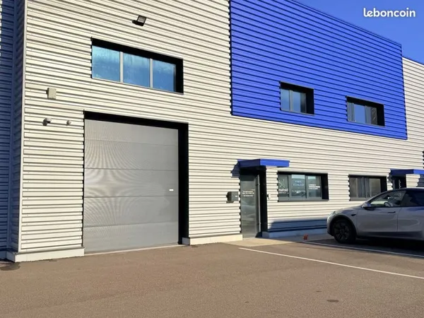 Local 358 m² Hoerdt