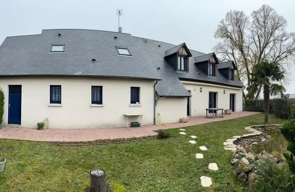 Maison 7 pièces 210 m²