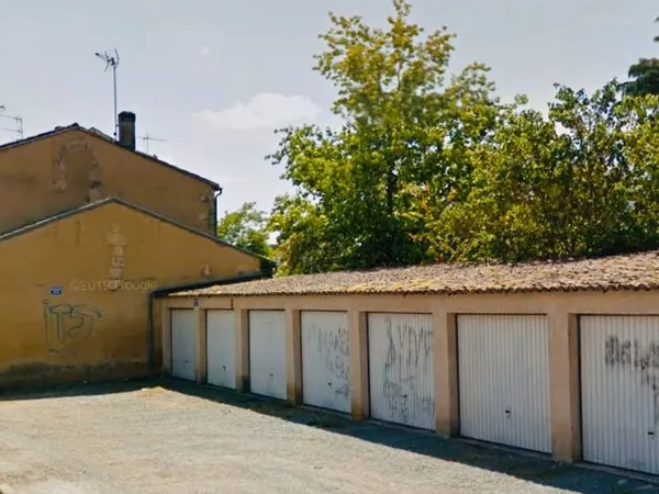 Garage fermé