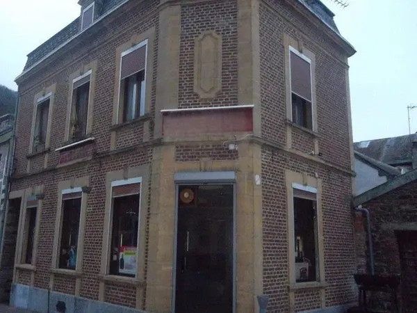 Immeuble 162 m²