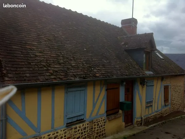 Maison avec petite cour