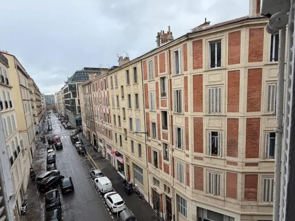 Appartement 77 m2 lumineux - 4 pièces - Marseille 2ème, La Joliette