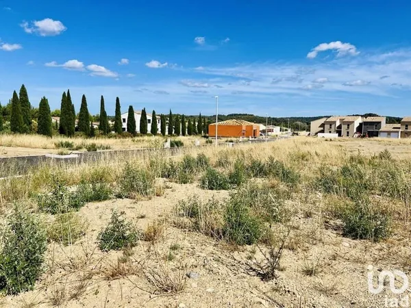 Terrain 414 m²