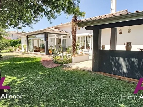 Maison 6 pièces 163 m²
