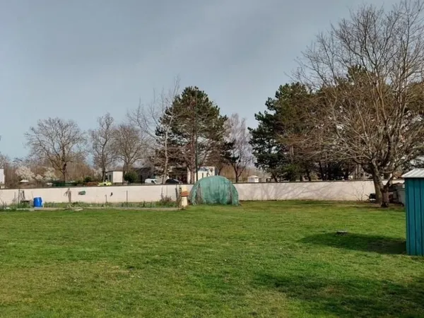 Terrain 469 m² Saint Germain Lespinasse