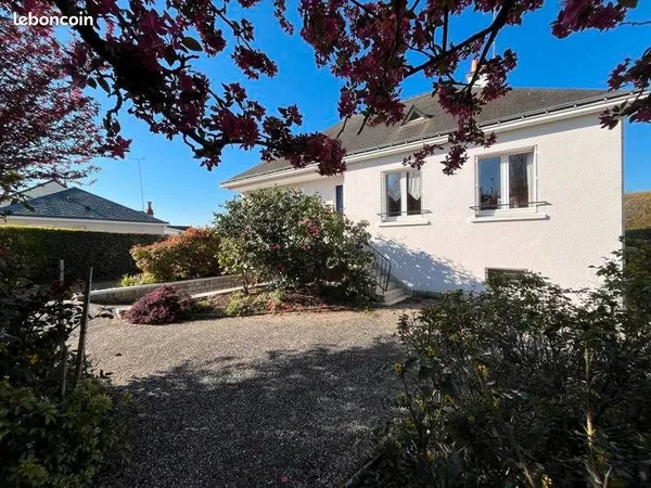 Maison 8 pièces 157 m²