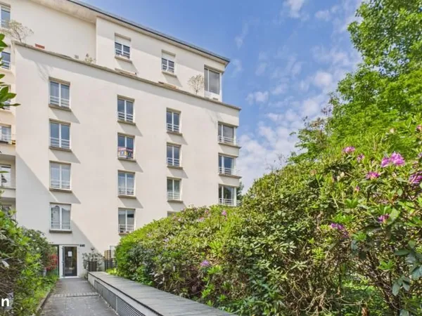 Studio 1 pièce 32 m²