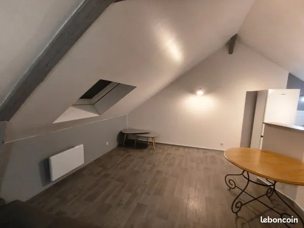 Charmant appartement F2 palais de justice LH